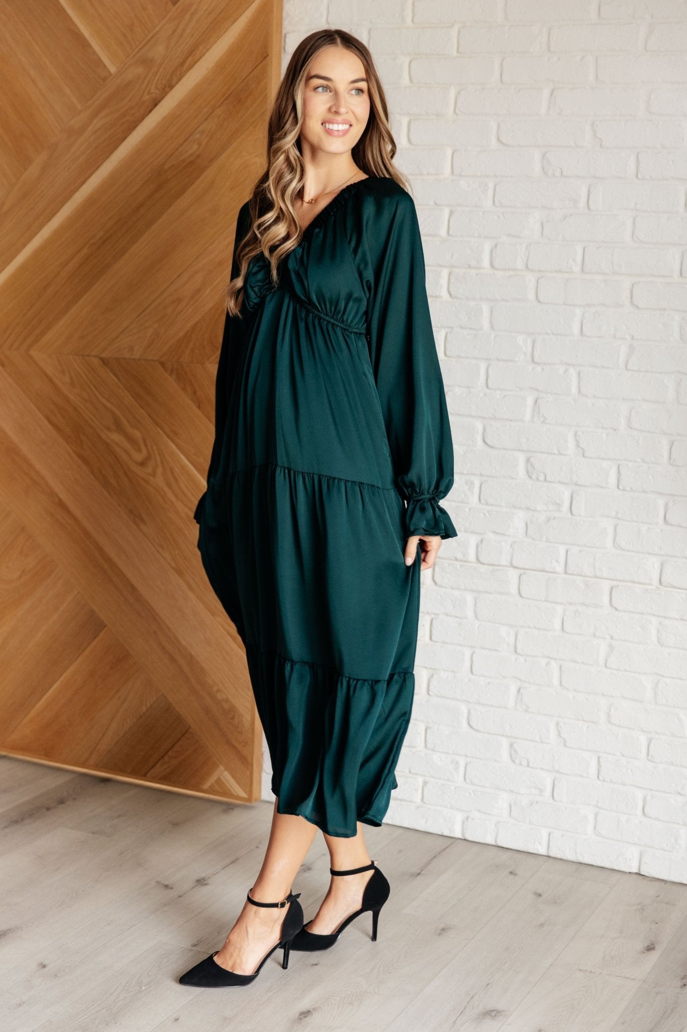 Makes Me Want to Skip Tiered Dress in Hunter Green - Loving God
