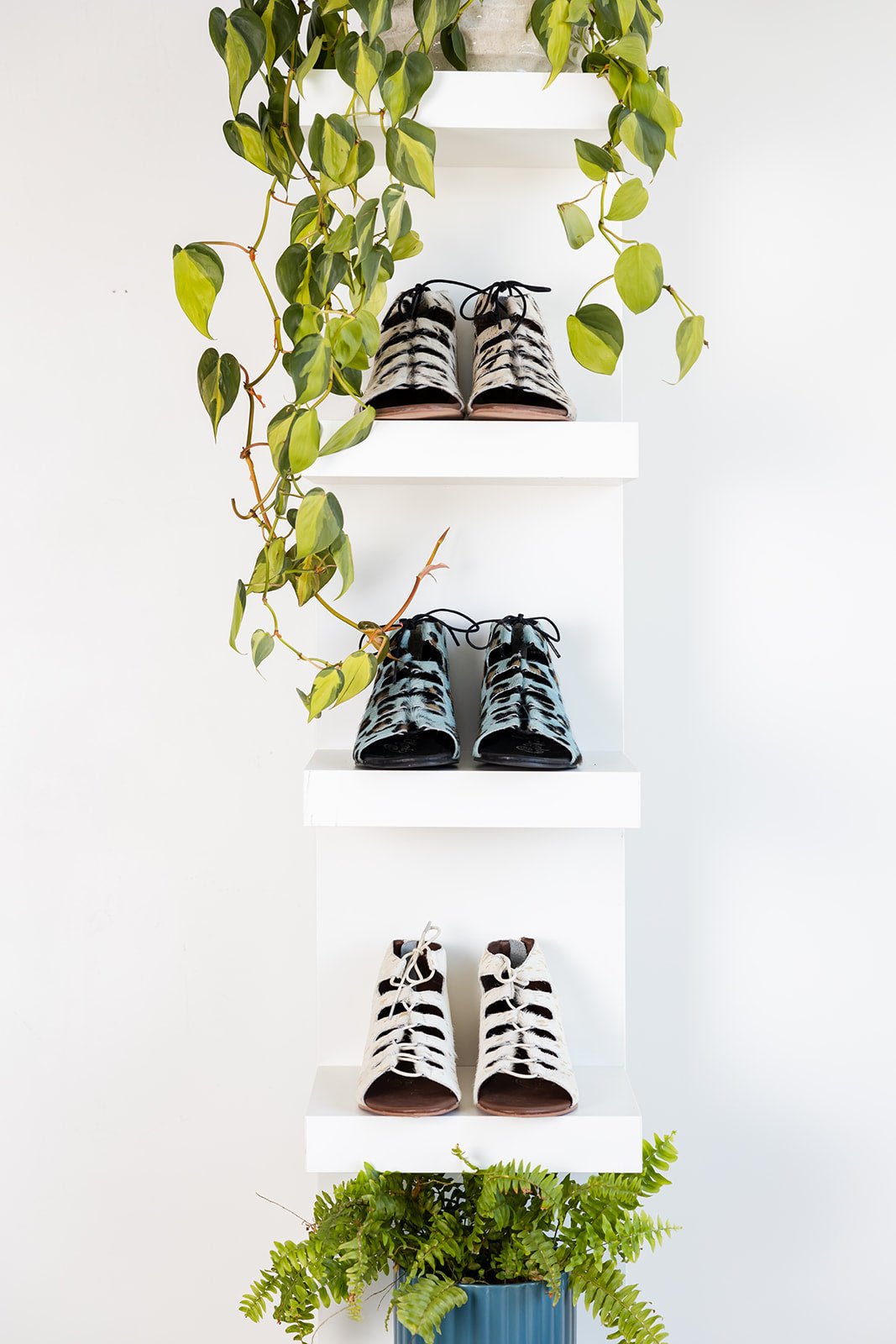Nola Sandals in Black and White - Loving God