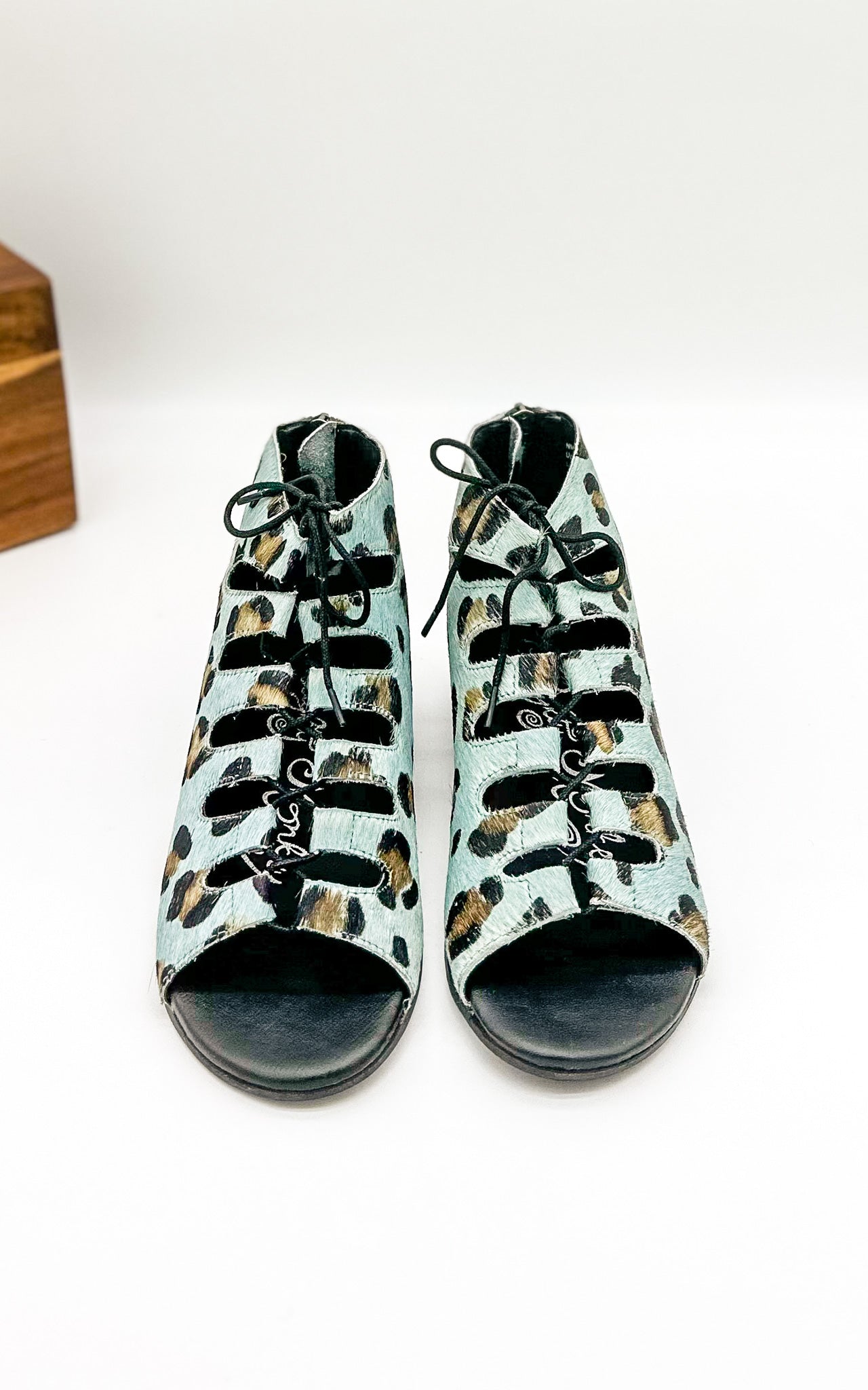 Nola Sandals in Teal - Loving God