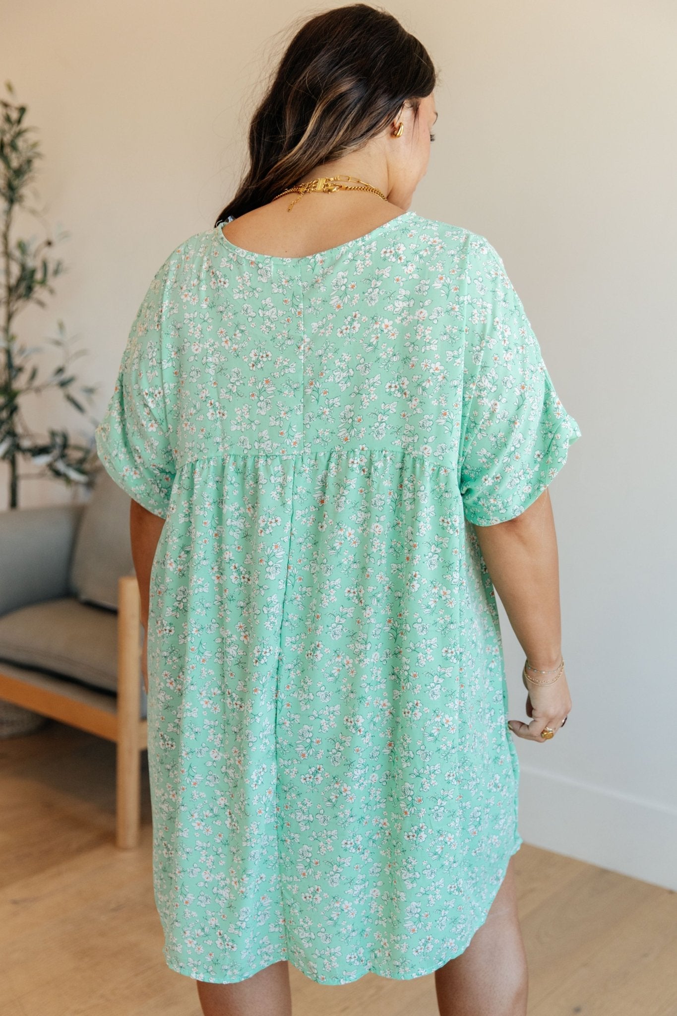 Rodeo Lights Dolman Sleeve Dress in Mint Floral - Loving God
