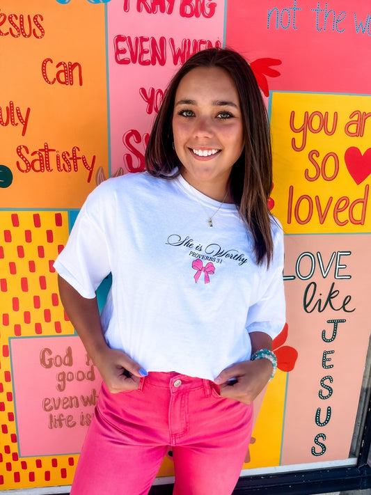 Loving God | She Is Worthy Proverbs 31 T-shirt - Loving God